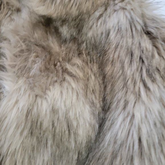 Womens Forever 21 Boutique Faux Fur Beige Brown Black Vest Jacket Cover Up M - Picture 10 of 11